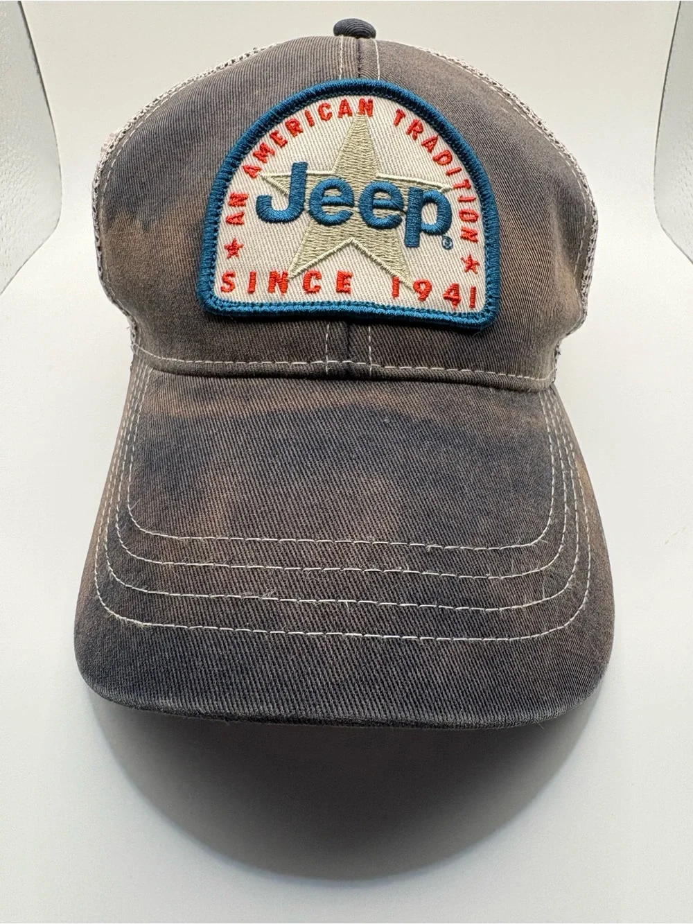 Jeep American Tradition Since 1941 Distressed Trucker Snapback Hat